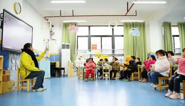 >正以法治为舟载着对千万儿童的期许驶向更广阔的教育蓝海