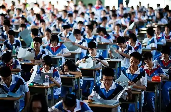>阻塞缝隙加强对招生进程的全方位监管筑牢教育公正防线
