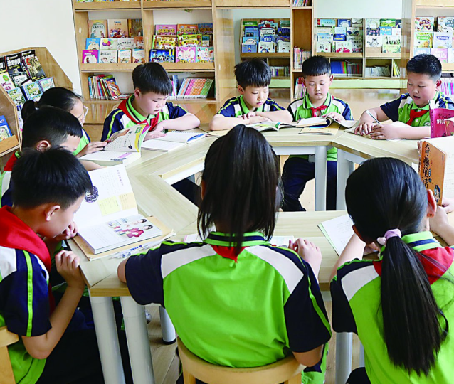 >让书香触手可及让习气自然生长采取软硬并重的推进战略