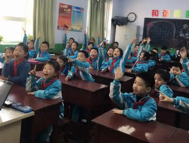 >研发学科美育典型讲堂范式破解怎么教在师资与教研维度