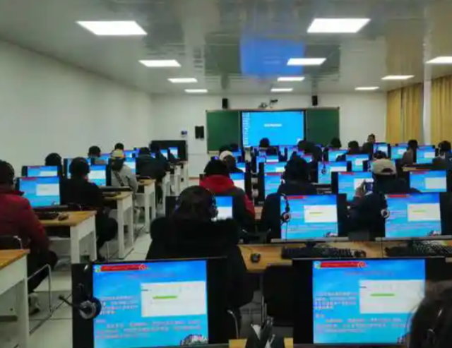 >动态调整才能将成为衡量数字素质教育系统质量的重要指标