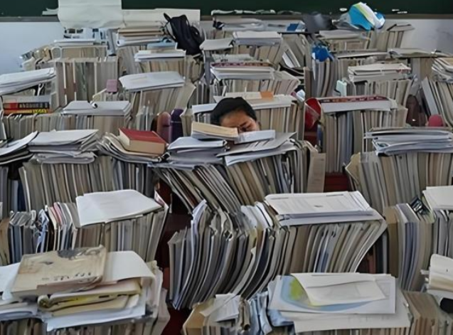 >课后延时能有用解决接孩子的难题为何不能课前弹性服务的新模式