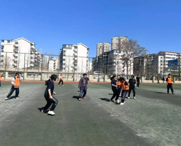 >高效配置打破校际壁垒推动优质教育资源在区域内流动