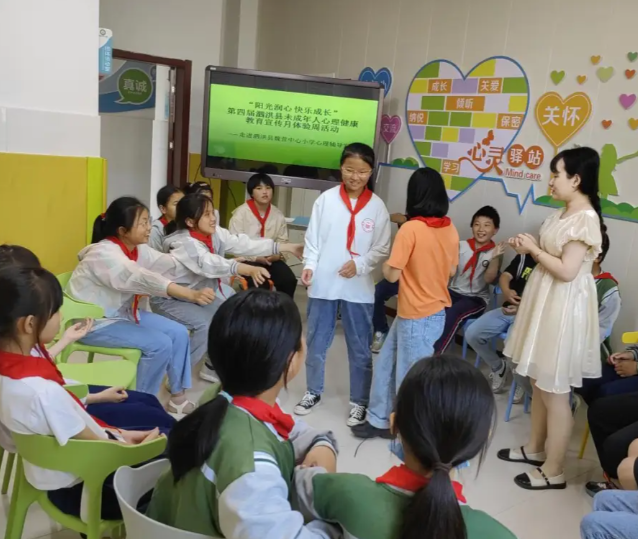 >健全家校同育体系从源头预防和纠正未成年人思维行为误差