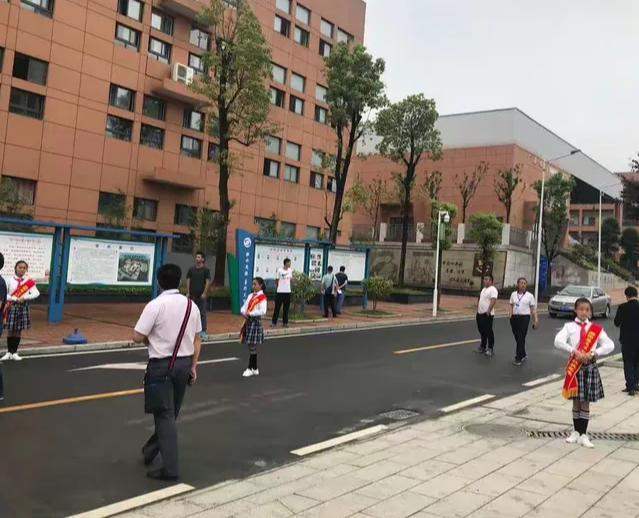 >以城带乡以强带弱基础教育“三段两类”体系建造基本完成