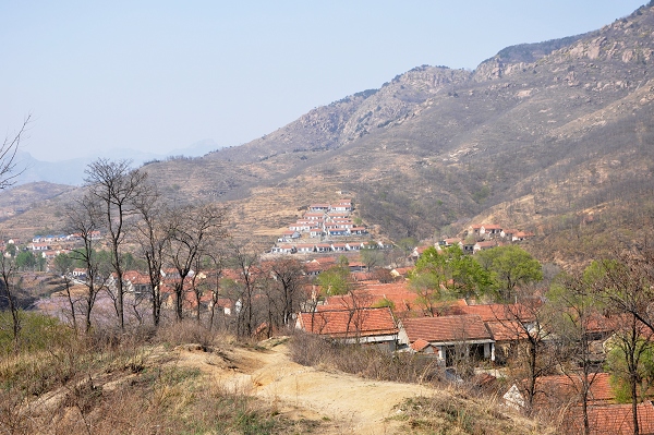 >山东：博山中郝峪村 乡村旅游助百姓精准脱贫