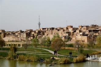 >新疆：发展乡村旅游为脱贫提质增效_山海关乡村